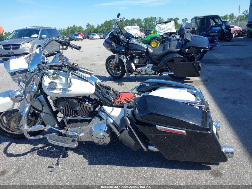 2005 Harley-davidson Road king VIN 1HD1FYW195Y638322 IAAI salvage auction — FRONT END, Salvage (South Carolina), sold $1,350 on 2026-07-07 (photo 3)
