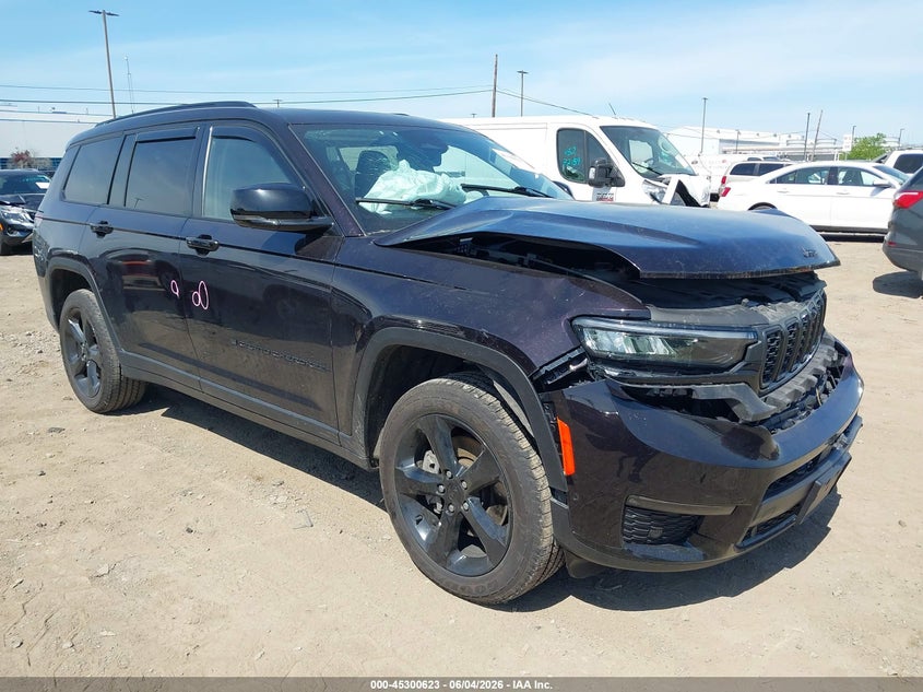 2022 Jeep Grand cherokee VIN 1C4RJKBG7N8552565 — IAAI salvage auction photo