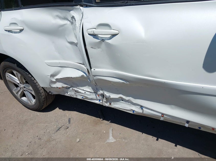 2008 Toyota Highlander VIN JTEES43A382092664 IAAI salvage auction — SIDE, Clear (Massachusetts), sold $1,850 on 2026-07-28 (photo 6)
