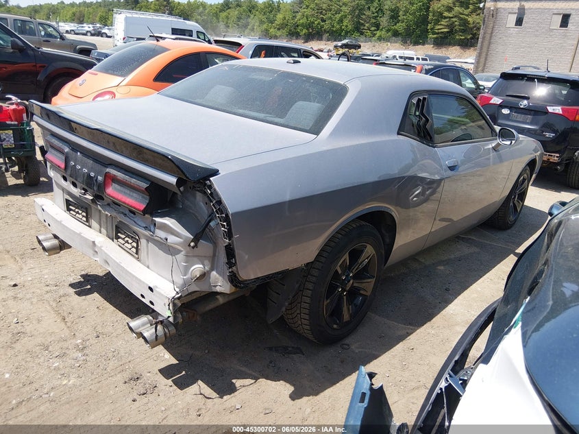 2017 Dodge Challenger VIN 2C3CDZAG4HH600744 IAAI salvage auction — REAR END, Salvage Title, sold $1,750 on 2026-07-22 (photo 4)