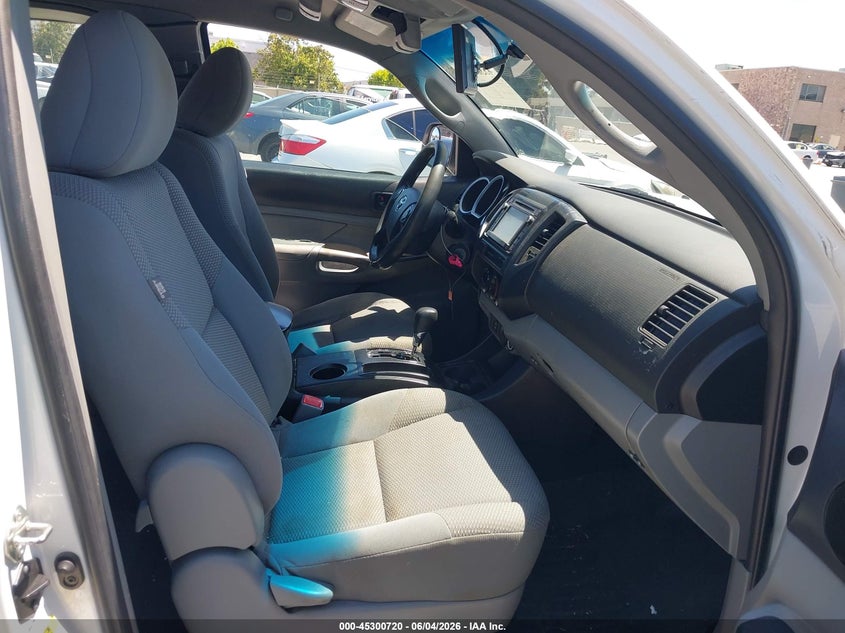 2015 Toyota Tacoma VIN 5TFTX4CN0FX055121 IAAI salvage auction — NORMAL WEAR, Salvage Title, sold $4,800 on 2026-07-20 (photo 5)