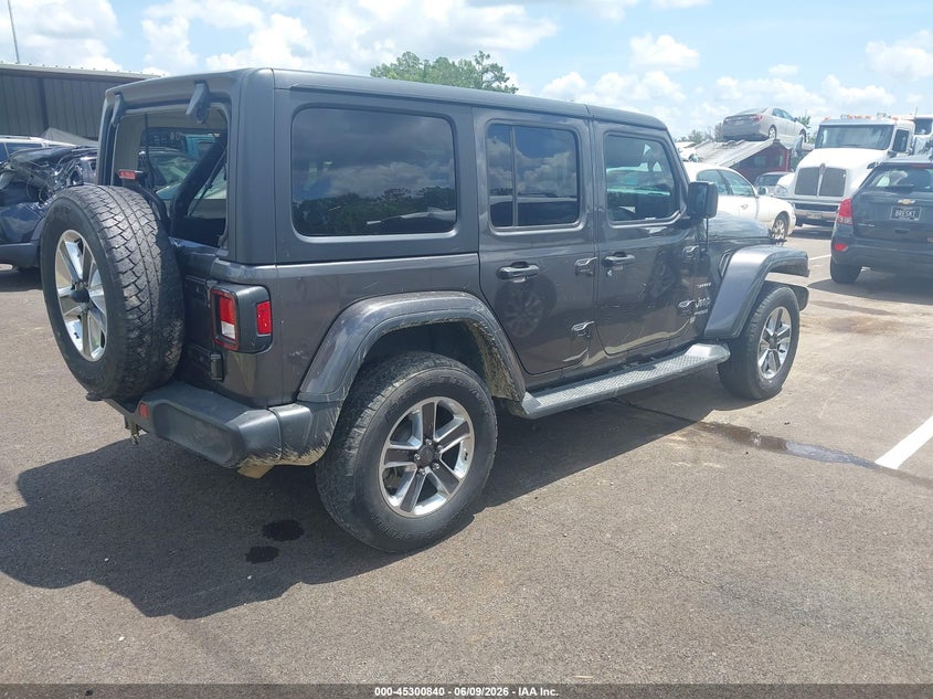 2018 Jeep Wrangler / VIN 1C4HJXEG4JW113639 IAAI salvage auction — REAR END, Salvage Title, sold $10,700 on 2026-07-30 (photo 4)