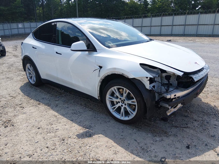 2021 Tesla Model y VIN 5YJYGDEE1MF192076 IAAI salvage auction — FRONT & REAR, Salvage (Georgia), sold $9,000 on 2026-07-09 (photo 1)