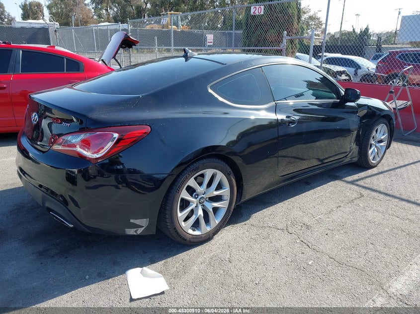 2013 Hyundai Genesis VIN KMHHT6KD0DU095344 IAAI salvage auction — RIGHT SIDE, Salvage Title, sold $1,300 on 2026-07-23 (photo 4)