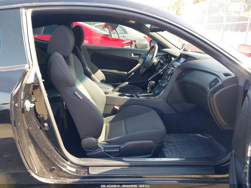 2013 Hyundai Genesis VIN KMHHT6KD0DU095344 IAAI salvage auction — RIGHT SIDE, Salvage Title, sold $1,300 on 2026-07-23 (photo 5)