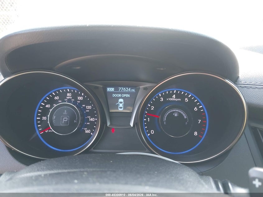 2013 Hyundai Genesis VIN KMHHT6KD0DU095344 IAAI salvage auction — RIGHT SIDE, Salvage Title, sold $1,300 on 2026-07-23 (photo 7)