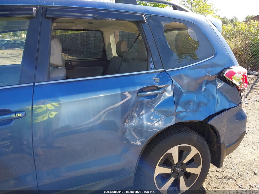 2017 Subaru Forester VIN JF2SJARC5HH559681 IAAI salvage auction — VANDALISM, Salvage (Massachusetts), sold $1,150 on 2026-07-31 (photo 6)