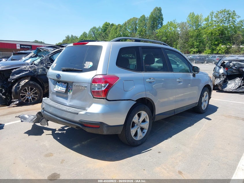 2015 Subaru Forester VIN JF2SJADC2FH424131 IAAI salvage auction — REAR END, Salvage Title, sold $1,100 on 2026-07-09 (photo 4)