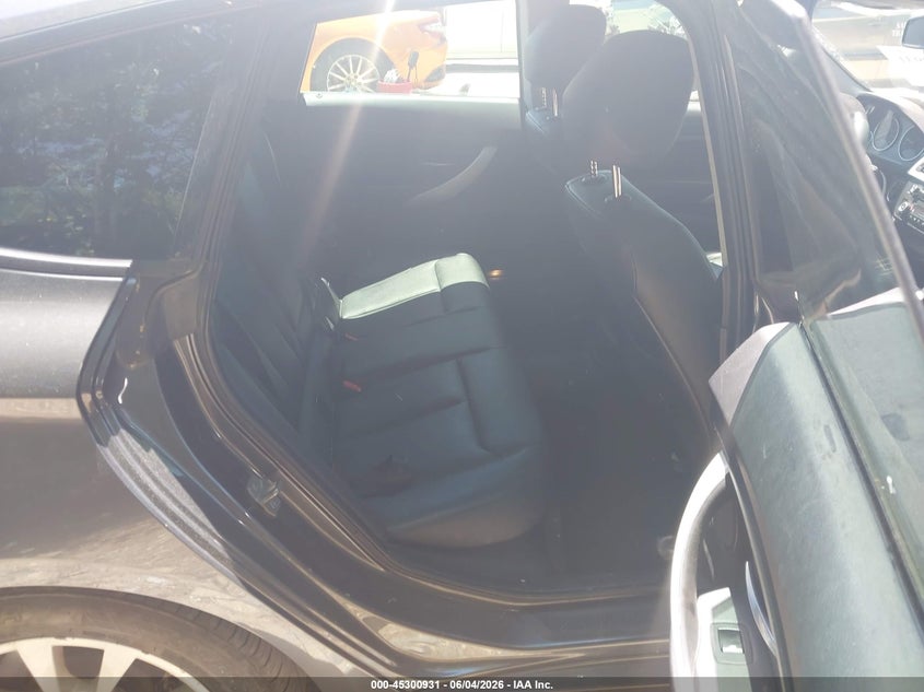 2014 BMW 3er VIN WBA3X5C57ED556896 IAAI salvage auction — REAR END, Wait Title, sold $1,800 on 2026-08-30 (photo 8)