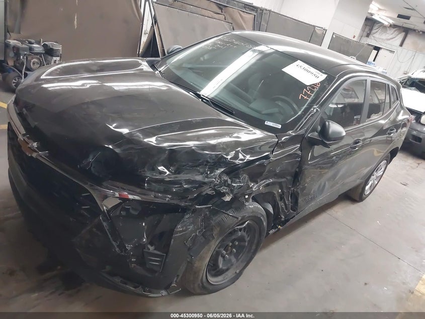2024 Chevrolet Trax VIN KL77LFE2XRC039075 IAAI salvage auction — FRONT END, Salvage (Arizona), sold $2,200 on 2026-07-28 (photo 2)