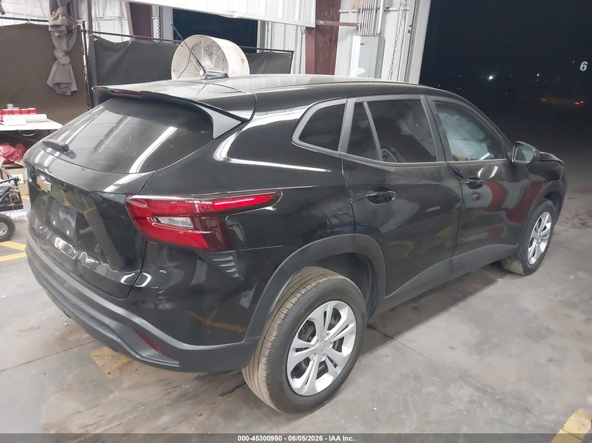 2024 Chevrolet Trax VIN KL77LFE2XRC039075 IAAI salvage auction — FRONT END, Salvage (Arizona), sold $2,200 on 2026-07-28 (photo 4)