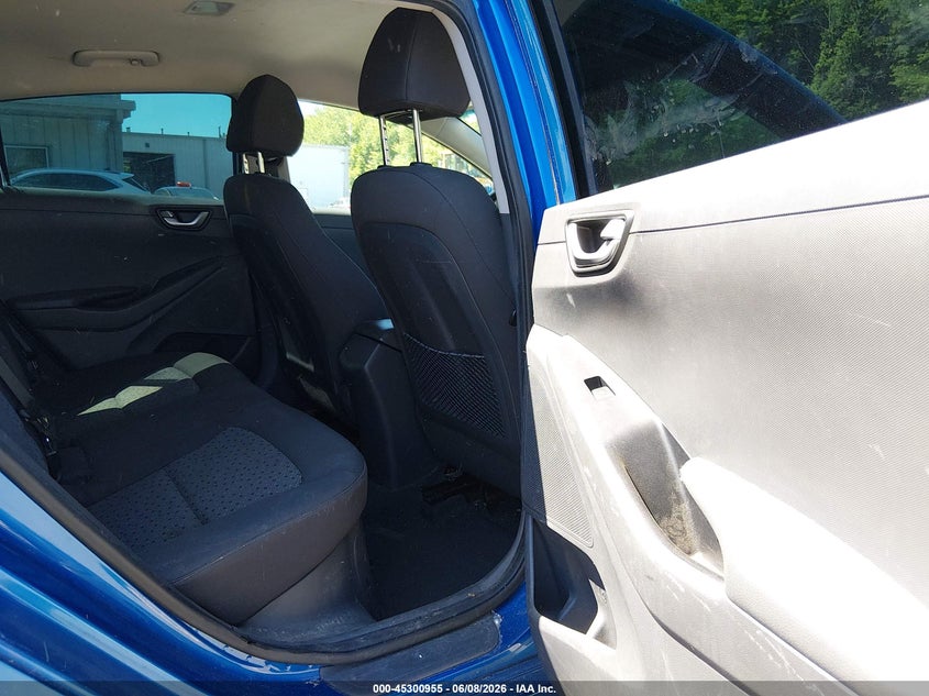 2018 Hyundai Ioniq VIN KMHC65LC4JU084568 IAAI salvage auction — REAR END, Salvage Title, sold $1,600 on 2026-07-16 (photo 8)