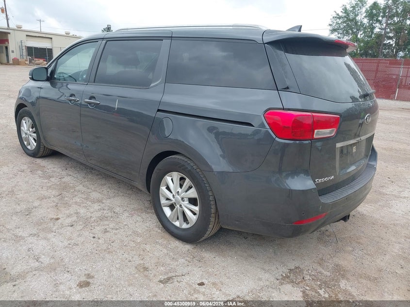 2016 Kia SEDONA VIN KNDMB5C17G6204248 IAAI salvage auction — RIGHT SIDE, Salvage Title, sold $1,450 on 2026-07-16 (photo 3)