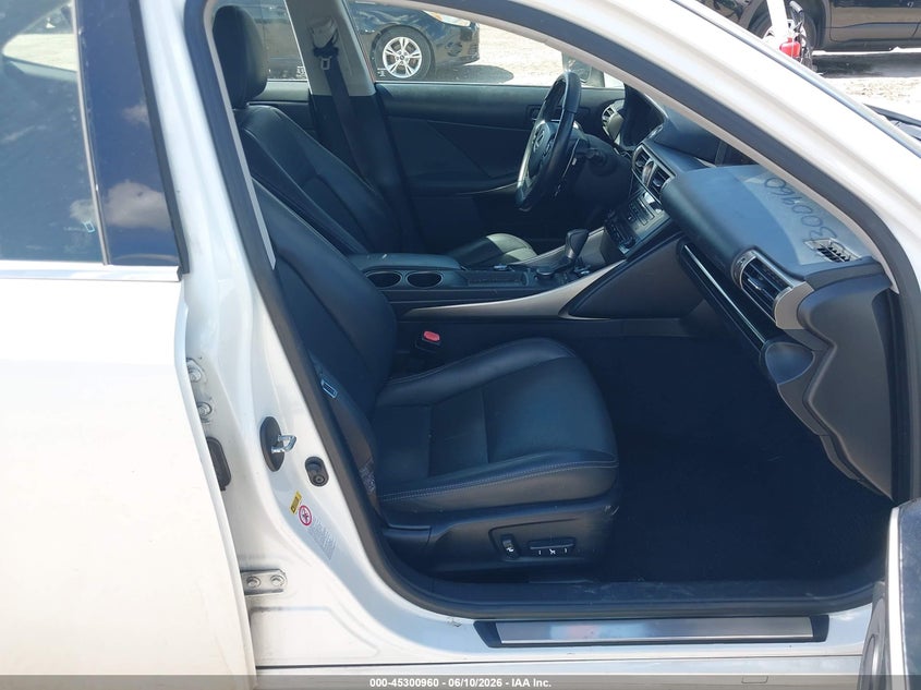 2014 Lexus Is VIN JTHBF1D26E5042898 IAAI salvage auction — HAIL, Original (Texas), sold $4,925 on 2026-07-24 (photo 5)