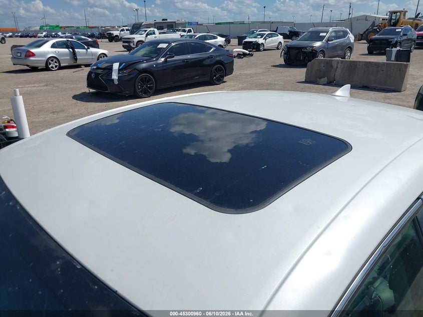 2014 Lexus Is VIN JTHBF1D26E5042898 IAAI salvage auction — HAIL, Original (Texas), sold $4,925 on 2026-07-22 (photo 6)