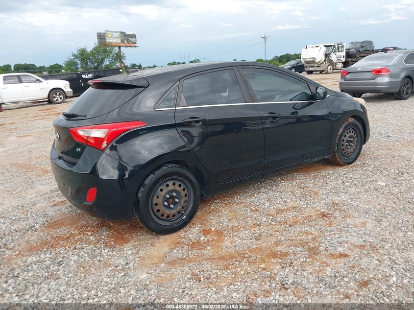 2017 Hyundai Elantra VIN KMHD35LH2HU363813 IAAI salvage auction — HAIL, Salvage Title, sold $1,550 on 2026-07-06 (photo 4)