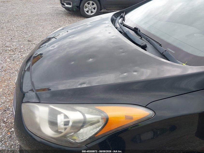 2017 Hyundai Elantra VIN KMHD35LH2HU363813 IAAI salvage auction — HAIL, Salvage Title, sold $1,550 on 2026-07-06 (photo 6)
