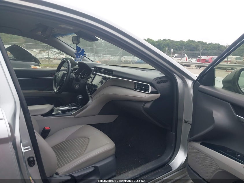 2018 Toyota Camry VIN JTNB11HK1J3021291 IAAI salvage auction — SIDE, Salvage Title, sold $4,275 on 2026-07-16 (photo 5)
