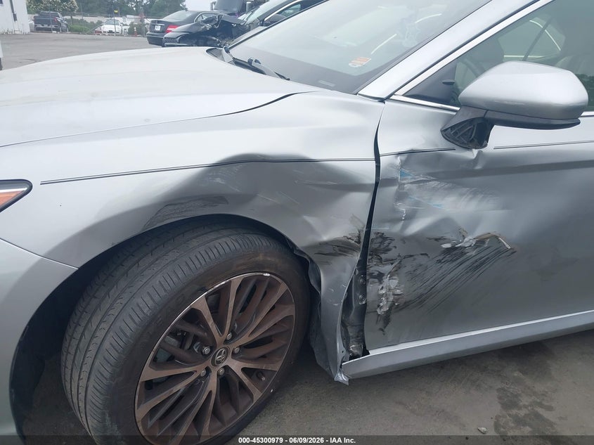 2018 Toyota Camry VIN JTNB11HK1J3021291 IAAI salvage auction — SIDE, Salvage Title, sold $4,275 on 2026-07-16 (photo 6)