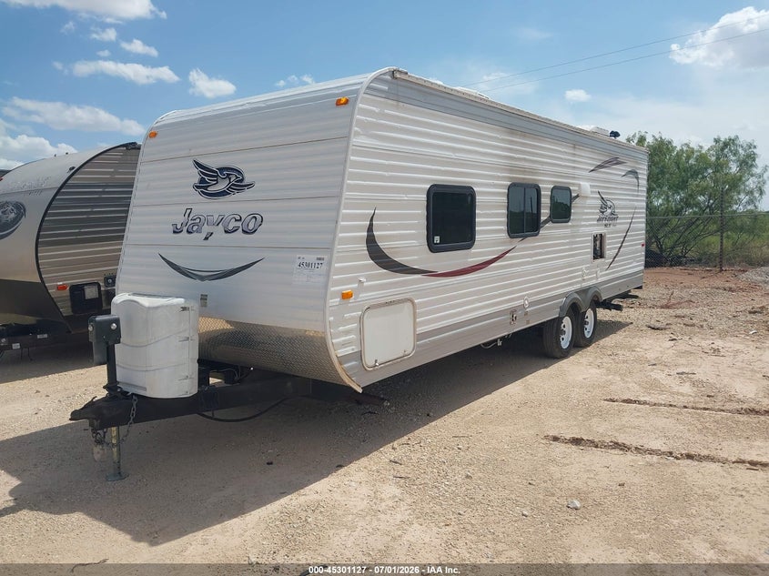 2015 Jayco Jayfl184bh VIN 1UJBJ0BNXF17V0216 IAAI salvage auction — HAIL, Original (Texas), sold $2,700 on 2026-07-30 (photo 2)