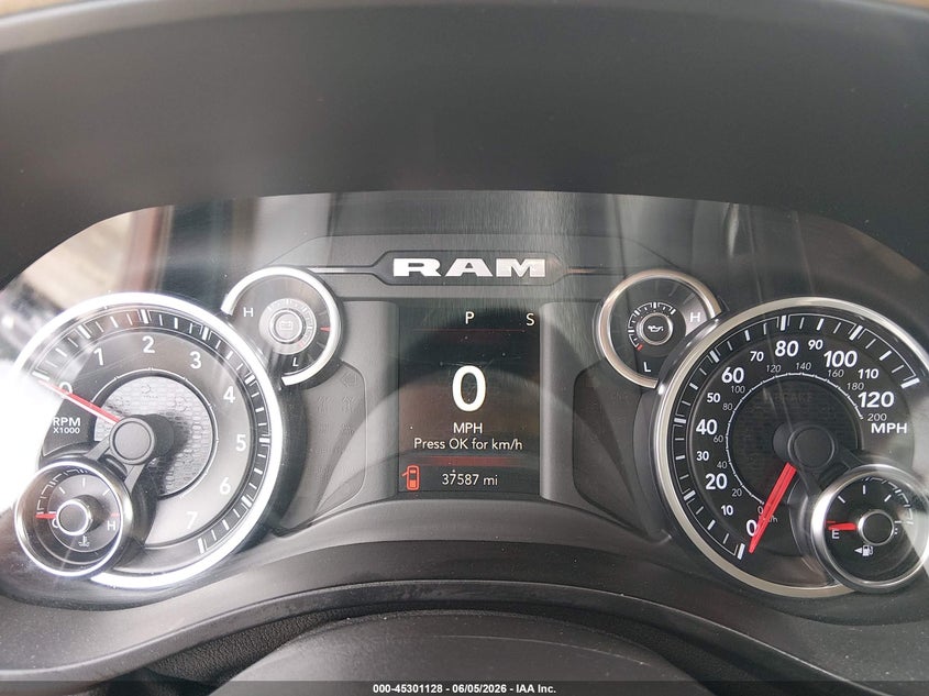 2020 Ram 1500 VIN 1C6SRFFT9LN310066 IAAI salvage auction — FRONT END, Salvage Title, sold $13,100 on 2026-07-10 (photo 7)