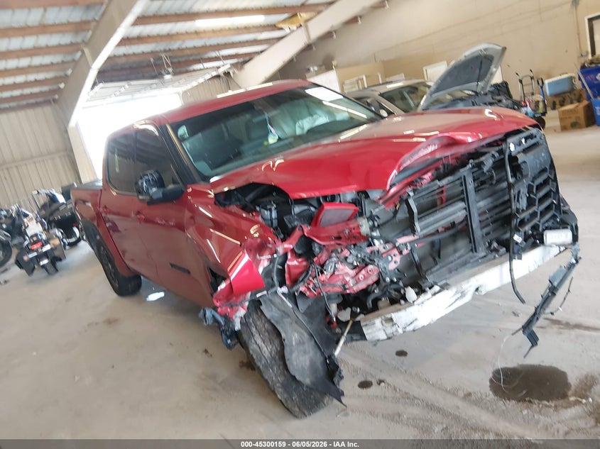 2022 Toyota Tundra VIN 5TFLA5DB3NX054944 IAAI salvage auction — FRONT END, Salvage Title, sold $9,000 on 2026-07-09 (photo 1)