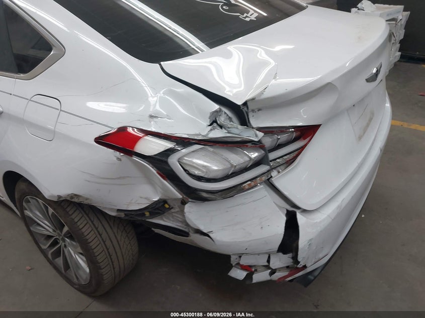 2015 Hyundai Genesis VIN KMHGN4JE6FU034684 IAAI salvage auction — REAR END, Salvage Title, sold $500 on 2026-07-21 (photo 6)