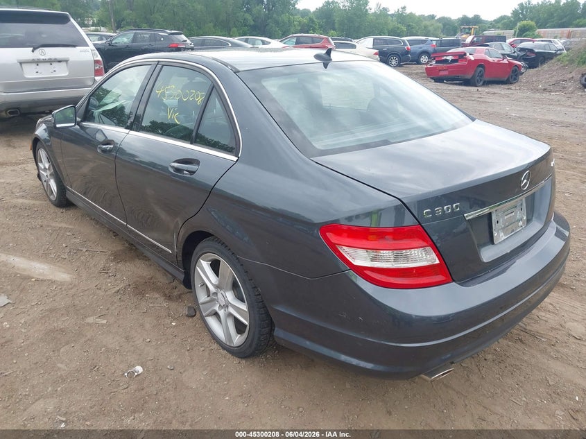 2010 Mercedes-benz C class VIN WDDGF8BBXAR094949 IAAI salvage auction — FRONT END, Salvage (Minnesota), sold $1,050 on 2026-08-02 (photo 3)