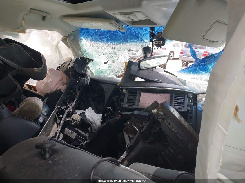 2017 Infiniti Qx80 VIN JN8AZ2NF7H9640592 IAAI salvage auction — ALL OVER, Non-Repairable (Texas), sold $175 on 2026-07-28 (photo 5)