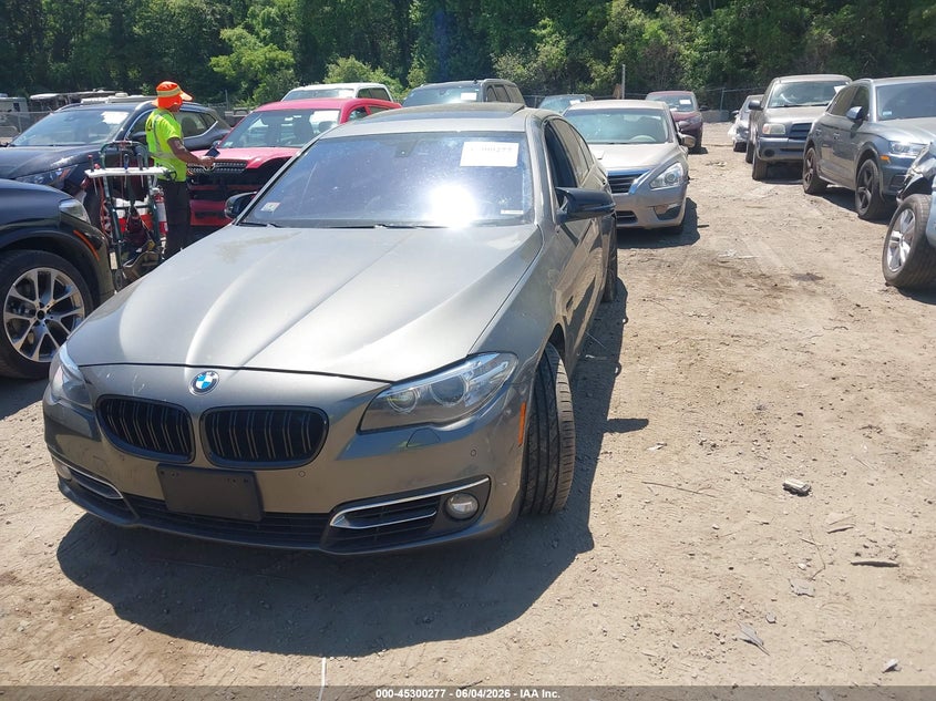 2015 BMW 5er VIN WBA5B3C5XFD540267 IAAI salvage auction — REAR END, Salvage Title, sold $2,350 on 2026-07-25 (photo 2)