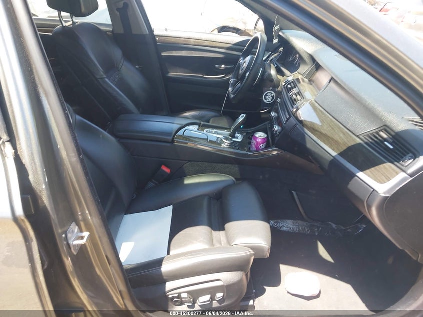 2015 BMW 5er VIN WBA5B3C5XFD540267 IAAI salvage auction — REAR END, Salvage Title, sold $2,350 on 2026-07-25 (photo 5)