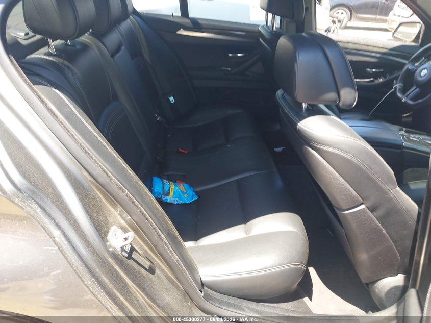 2015 BMW 5er VIN WBA5B3C5XFD540267 IAAI salvage auction — REAR END, Salvage Title, sold $2,350 on 2026-07-25 (photo 8)