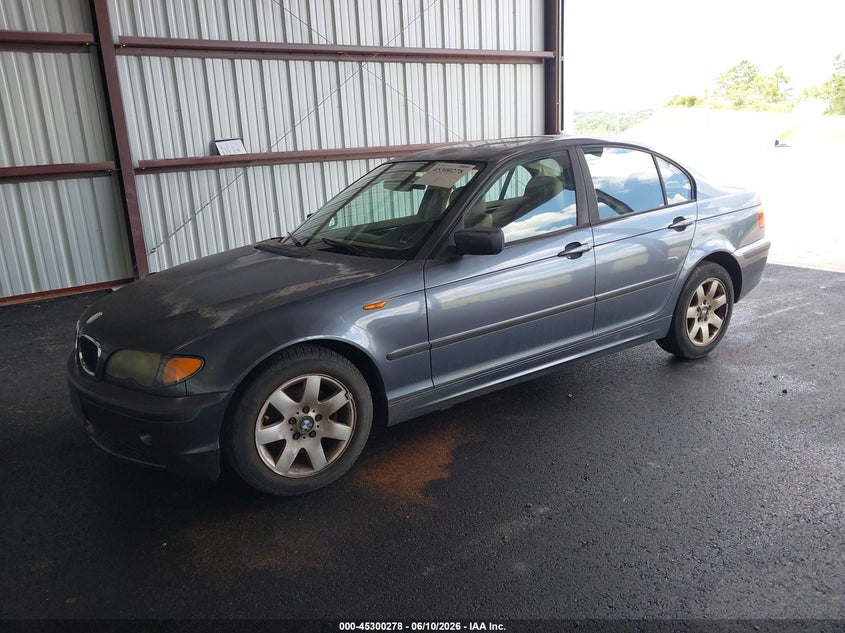 2003 BMW 3 series VIN WBAEV33473KL81102 IAAI salvage auction — FRONT END, Salvage (Georgia), sold $300 on 2026-07-14 (photo 2)