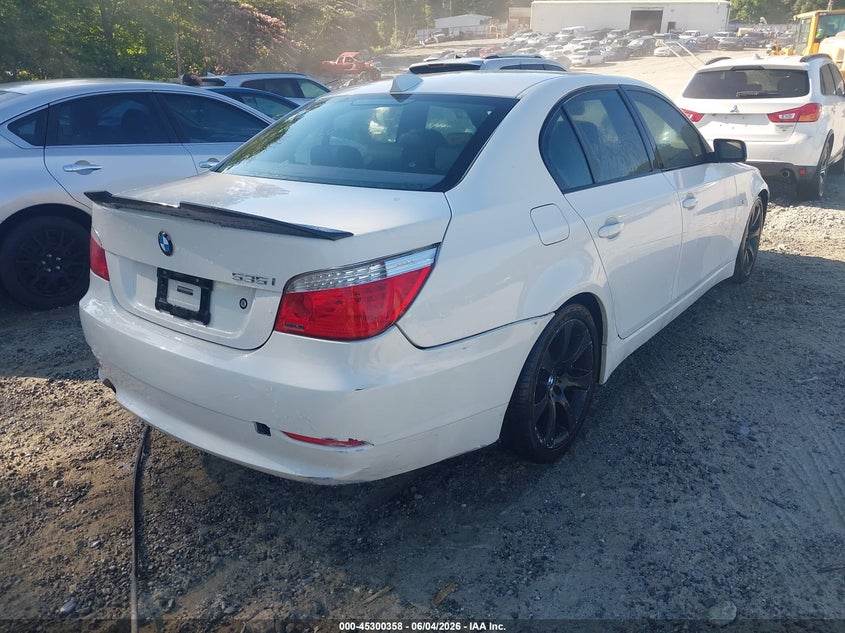 2008 BMW 5 series VIN WBANW13598CZ79932 IAAI salvage auction — LEFT & RIGHT, Repossession Paperwork (Georgia), sold $1,050 on 2026-07-14 (photo 4)