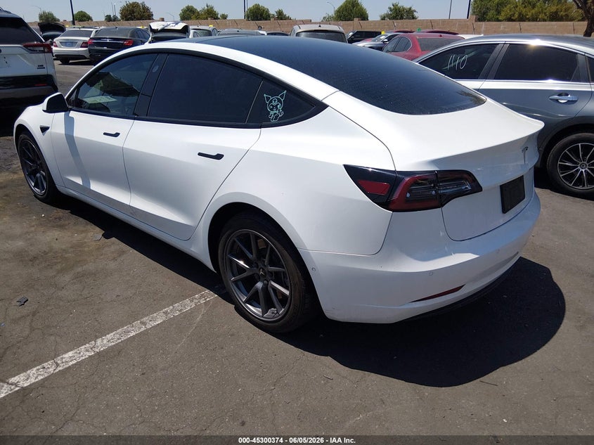 2021 Tesla Model 3 VIN 5YJ3E1EA9MF996718 IAAI salvage auction — RIGHT SIDE, Salvage Title, sold $1,050 on 2026-07-24 (photo 3)