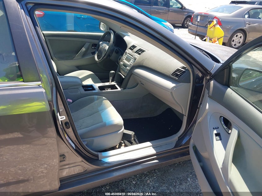 2008 Toyota Camry hybrid VIN JTNBB46K483046147 IAAI salvage auction — BIO HAZARD, Salvage (Idaho), sold $350 on 2026-07-10 (photo 5)