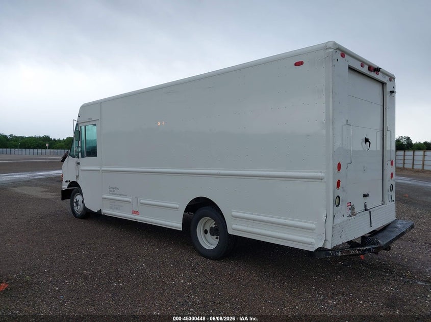 2007 Freightliner Chassis VIN 4UZAAPCP47CY69014 IAAI salvage auction — REAR END, Salvage (Minnesota), sold $675 on 2026-07-10 (photo 3)