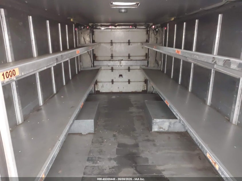 2007 Freightliner Chassis VIN 4UZAAPCP47CY69014 IAAI salvage auction — REAR END, Salvage (Minnesota), sold $675 on 2026-07-10 (photo 6)
