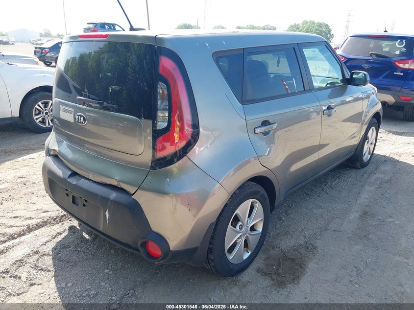 2015 Kia Soul VIN KNDJN2A27F7140452 IAAI salvage auction — NORMAL WEAR, Clear (Indiana), sold $650 on 2026-07-15 (photo 4)