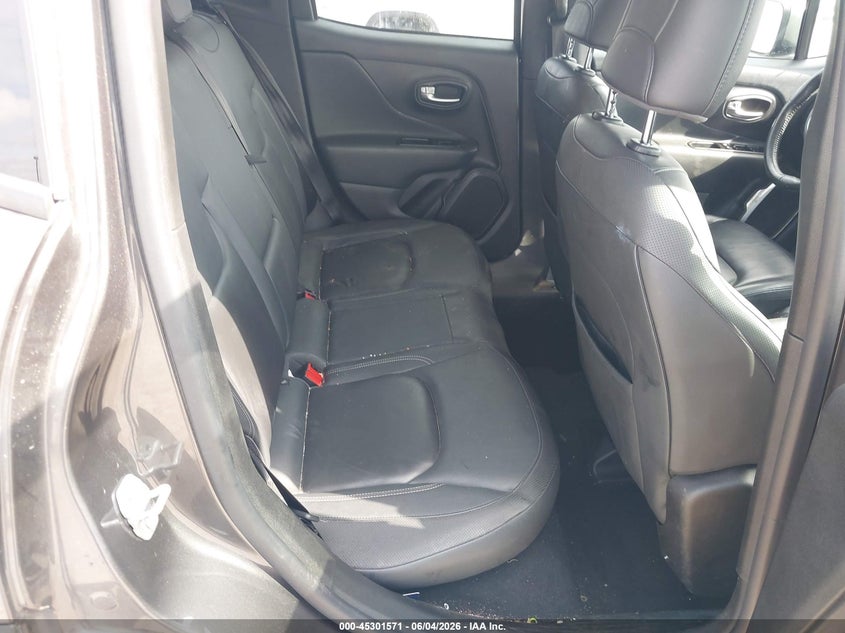 2021 Jeep Renegade VIN ZACNJDD16MPM36071 IAAI salvage auction — RIGHT SIDE, Salvage Title, sold $3,750 on 2026-08-12 (photo 8)
