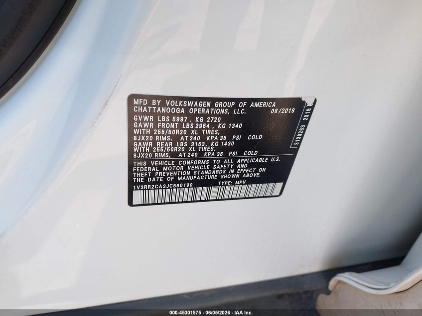 2018 Volkswagen Atlas VIN 1V2RR2CA3JC590190 IAAI salvage auction — SIDE, Salvage Title, sold $6,100 on 2026-07-24 (photo 9)