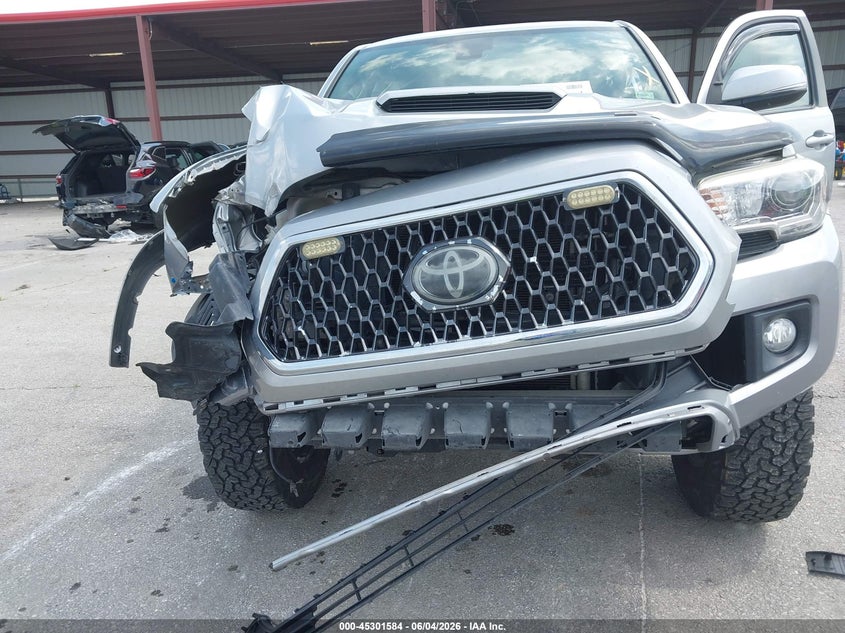 2018 Toyota Tacoma VIN 3TMCZ5AN7JM150275 IAAI salvage auction — FRONT END, Salvage (Missouri), sold $8,300 on 2026-07-30 (photo 6)