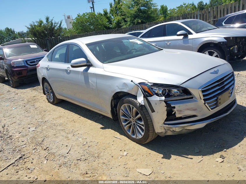 2015 Hyundai Genesis VIN KMHGN4JEXFU082091 IAAI salvage auction — RIGHT FRONT, Salvage Title, sold $2,400 on 2026-07-13 (photo 1)