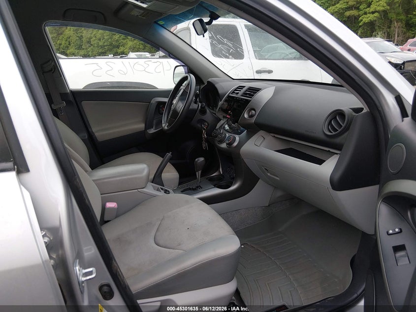 2010 Toyota Rav4 VIN JTMBF4DV6AD036113 IAAI salvage auction — LEFT SIDE, Clear (Massachusetts), sold $3,300 on 2026-07-14 (photo 5)