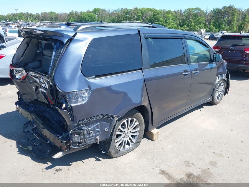 2018 Toyota Sienna VIN 5TDYZ3DC5JS939609 IAAI salvage auction — FRONT & REAR, Salvage Title, sold $3,400 on 2026-07-21 (photo 4)