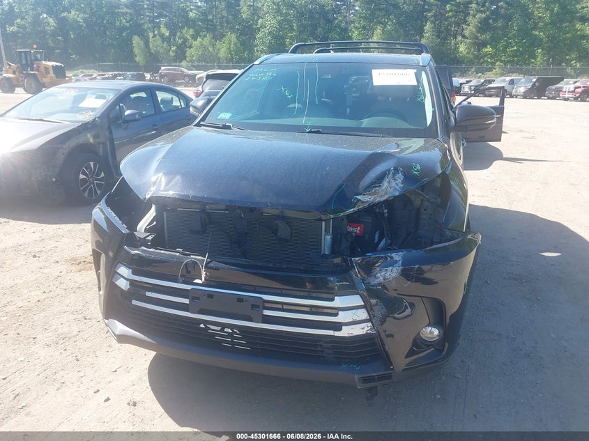 2018 Toyota Highlander VIN 5TDJZRFHXJS531149 IAAI salvage auction — FRONT END, Salvage (Idaho), sold $10,400 on 2026-07-31 (photo 6)