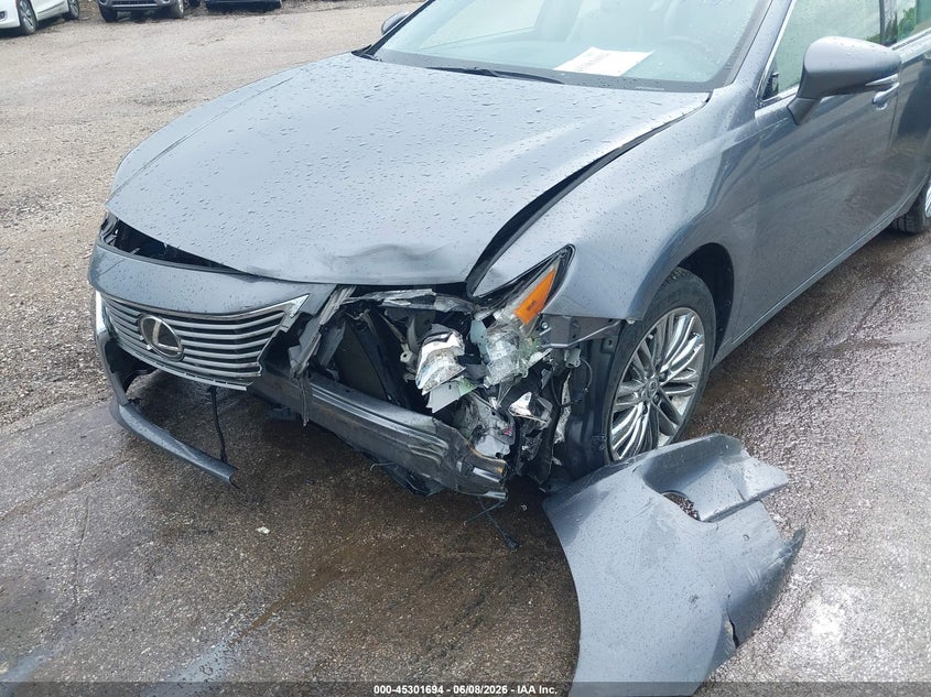 2013 Lexus ES VIN JTHBK1GG9D2017464 IAAI salvage auction — FRONT END, Salvage Title, sold $2,550 on 2026-07-20 (photo 6)