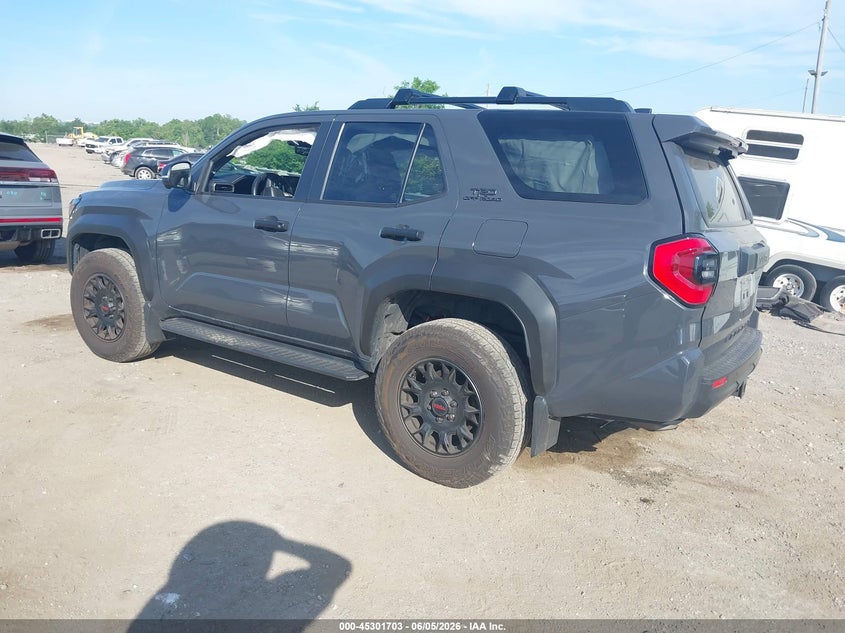 2025 Toyota 4runner VIN JTEVA5BR4S5030163 IAAI salvage auction — REAR END, Salvage Title, sold $37,700 on 2026-08-21 (photo 3)