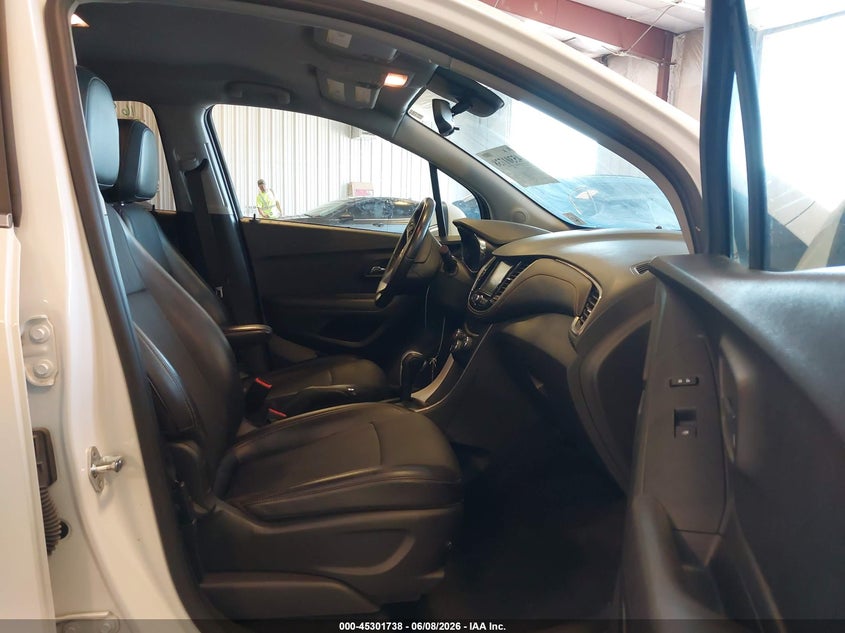 2017 Chevrolet Trax VIN KL7CJPSB4HB220479 IAAI salvage auction — FRONT END, Clear (Michigan), sold $1,275 on 2026-07-28 (photo 5)