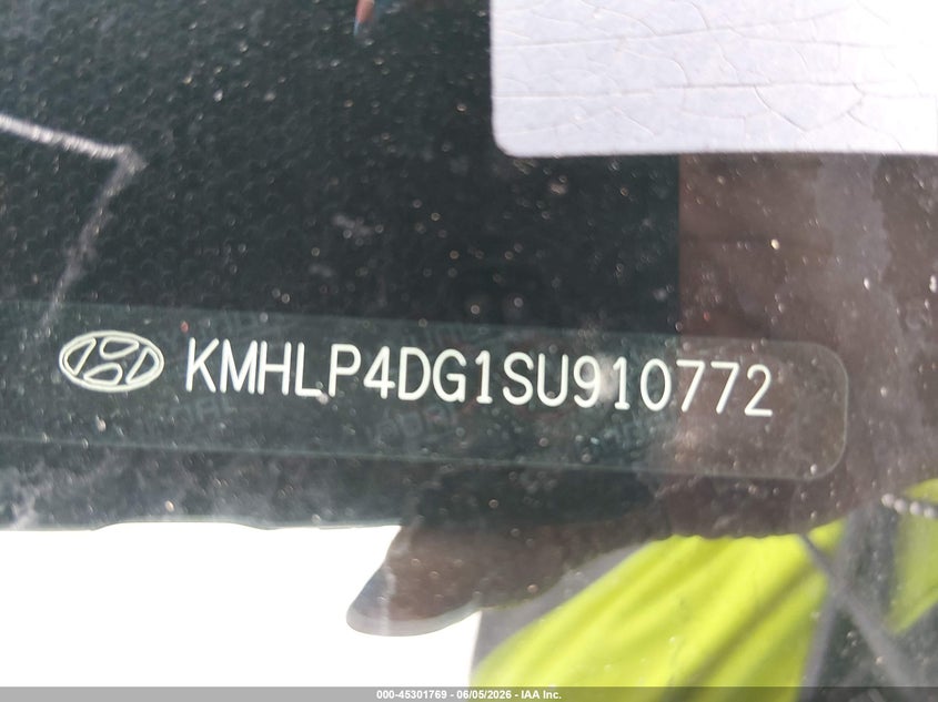 2025 Hyundai Elantra VIN KMHLP4DG1SU910772 IAAI salvage auction — RIGHT SIDE, Salvage Title, sold $2,550 on 2026-07-13 (photo 9)